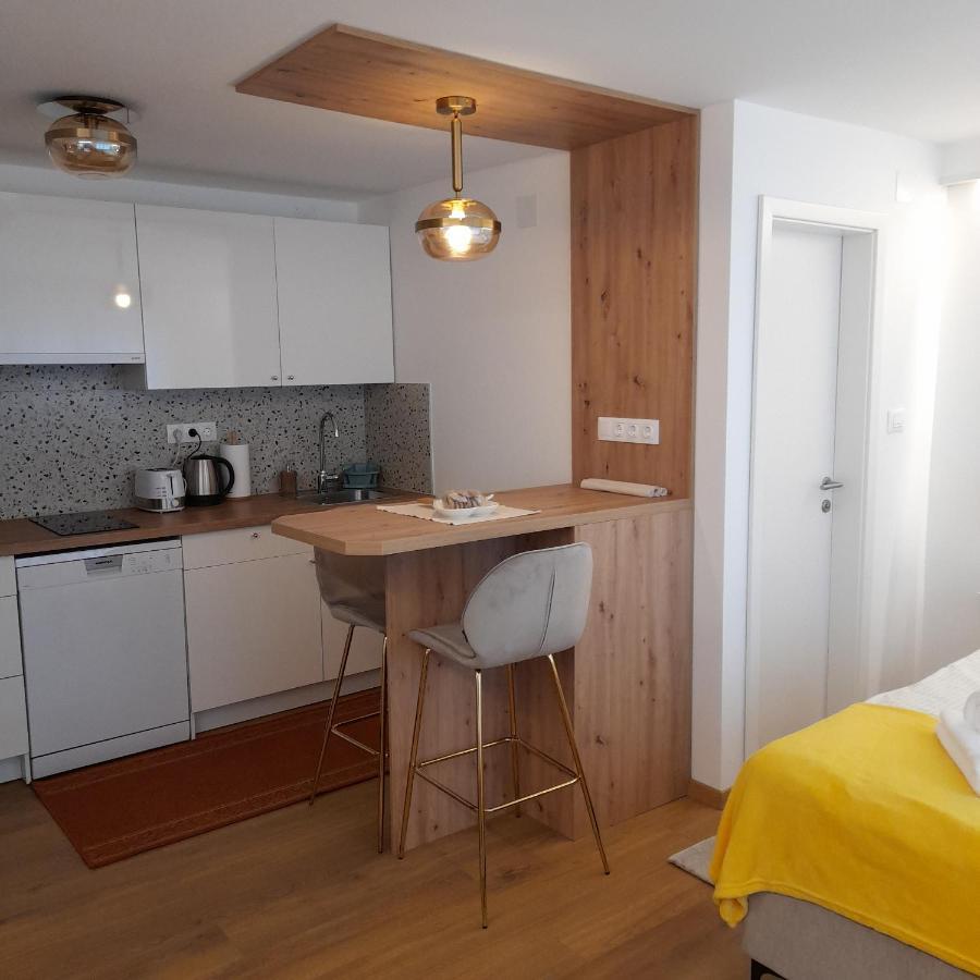 Studio Apartman Four Pearls Karlovac Εξωτερικό φωτογραφία